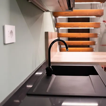 Living Calabriando アパート *