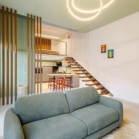 Living Calabriando * ريجّو دي كالابريا