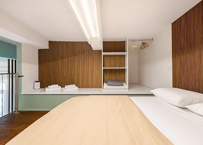 Living Calabriando Apartamento